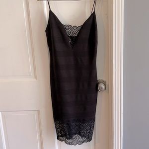 Spaghetti strep black midi dress body con